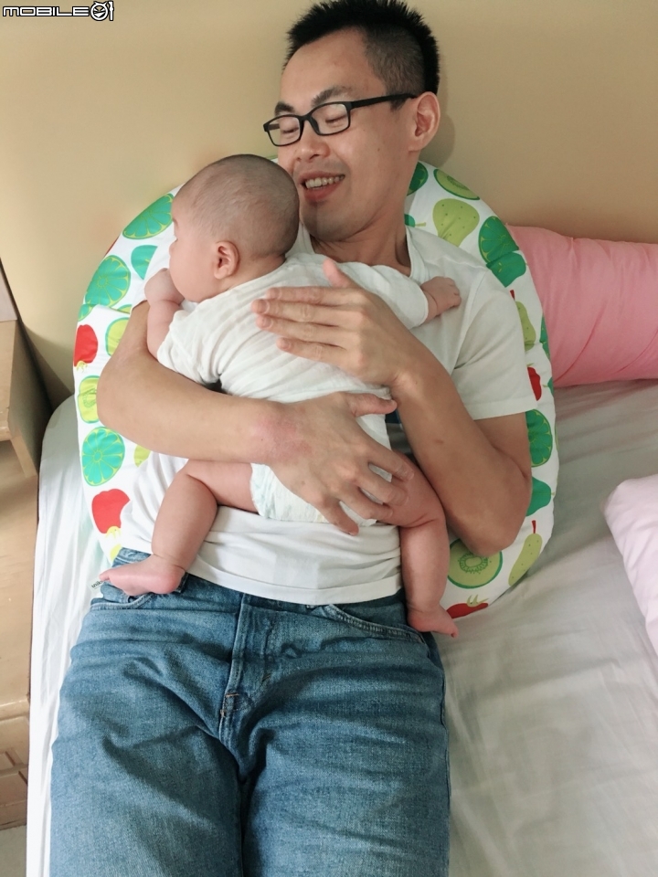 好看又好用的unilove多功能孕哺枕