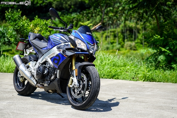 aprilia Tuono V4 RR 試駕 跑車靈魂裸裝上路