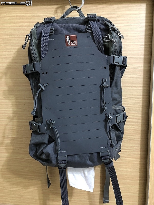 我的第三顆HPG背包：ASTON HOUSE BACKCOUNTRY (AHBC)