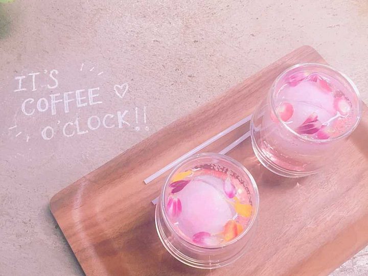 花×咖啡驚人的療癒效果！讓心情煥然一新的惠比壽「essence café」