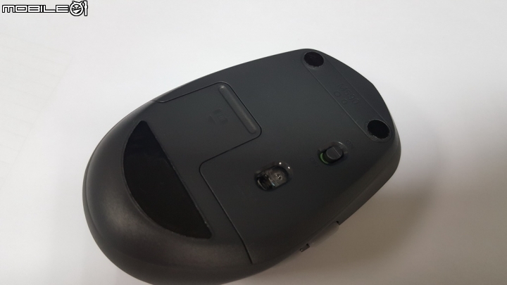 [開箱] 羅技 Logi M590 雙模靜音無線滑鼠 藍芽 / 2.4G