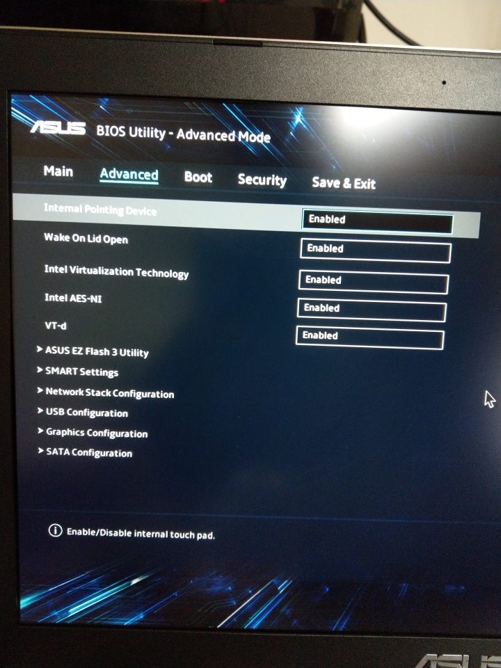 求助 asus vivibook pro (N580G) 重灌問題