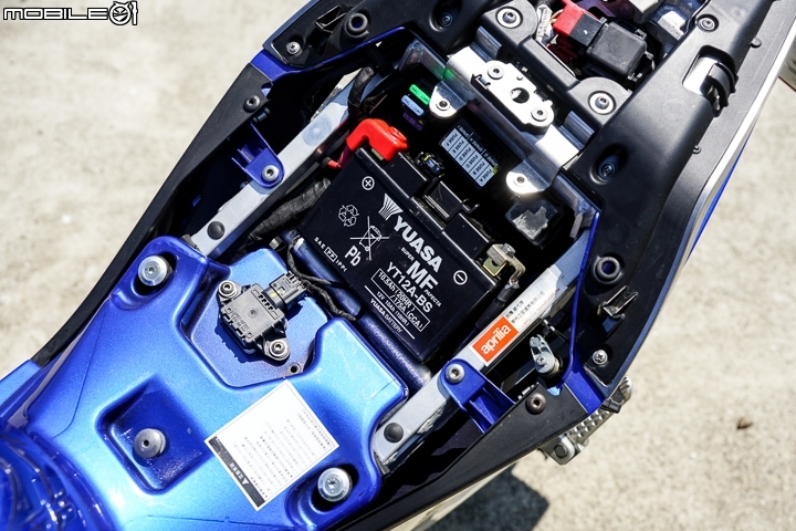 aprilia Tuono V4 RR 試駕 跑車靈魂裸裝上路
