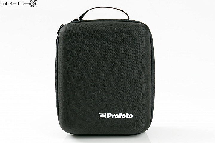 Profoto B10 外拍燈動手玩！LED 模擬燈加入可變色溫設計，藍牙搭配 APP 操作更精準！