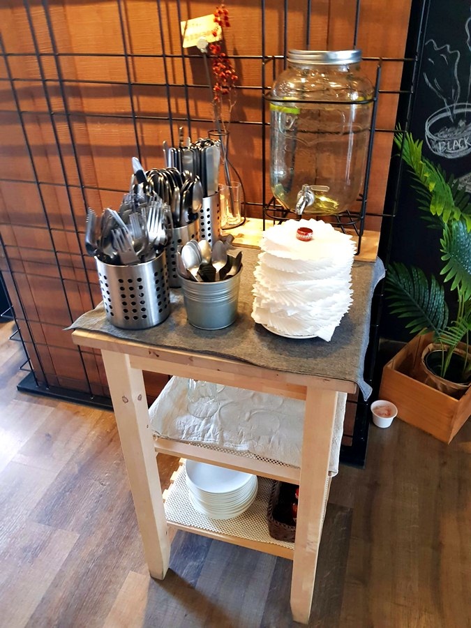 [台中西屯區]Oh! Sweet Diner 布朗尼早午餐專賣 & 中餐 2018食記 西式簡餐選擇多~ 甜點好吃~氣氛佳~ 還有男友早餐