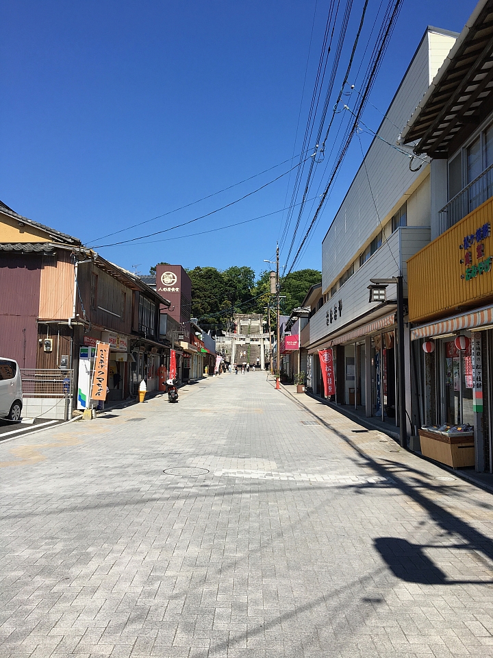 【日本福岡推薦】倪倪愛旅遊之日本福津市宮地浜海水浴場光之道沙灘