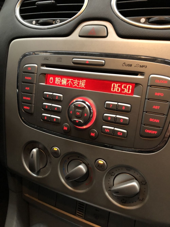09年 focus 5D 1.8汽油 原廠音響主機⋯⋯