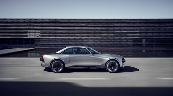 Peugeot E-Legend concept 怎麼搞的那麼美
