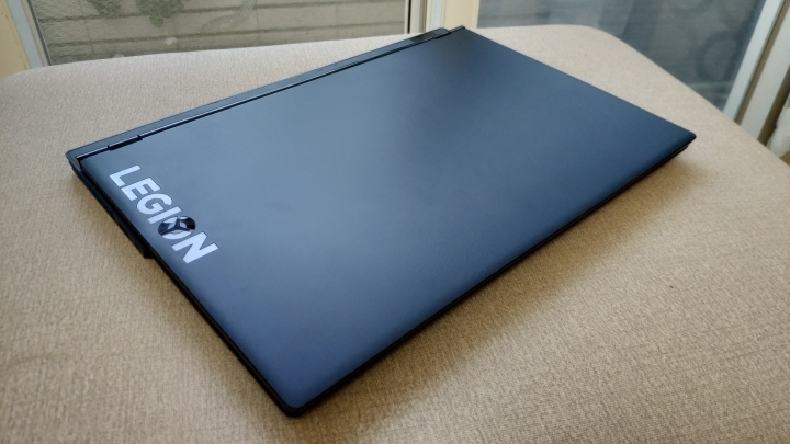 Lenovo LEGION Y530 i7版 簡陋開箱+XTU應用(圖少)