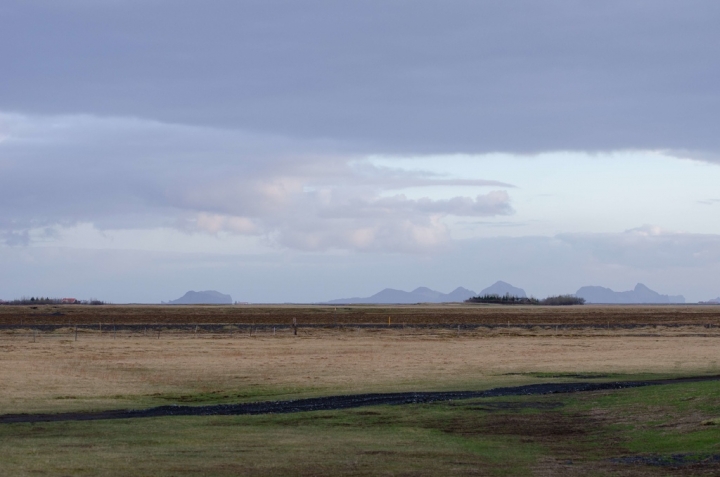 冰島環島的魔幻時刻：布魯旅館 Brú Guesthouse 住在冰島遼闊的南部平原之中