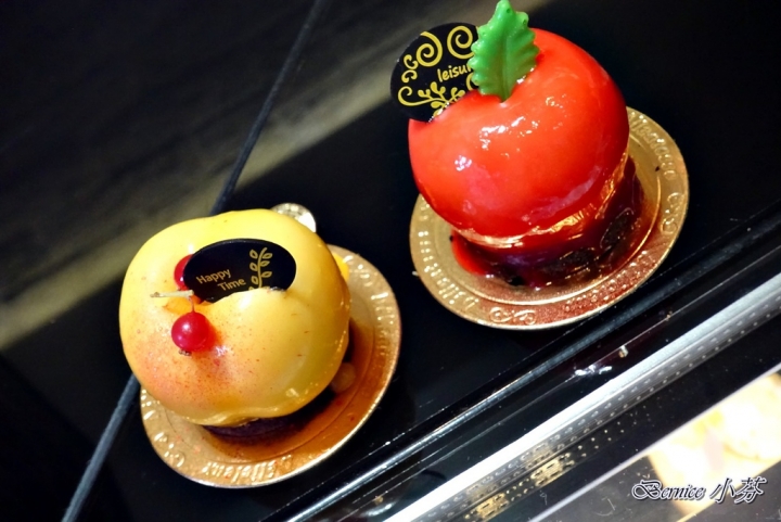 許燕斌手作烘焙坊(新莊店)/2018最強伴手禮/世界冠軍手作月餅/夢幻中秋月餅禮盒(新莊美食)