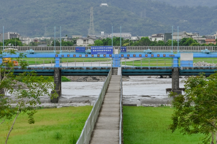 [亂拍照] 宜蘭 安農溪分洪堰風景區、中興文化創意園區