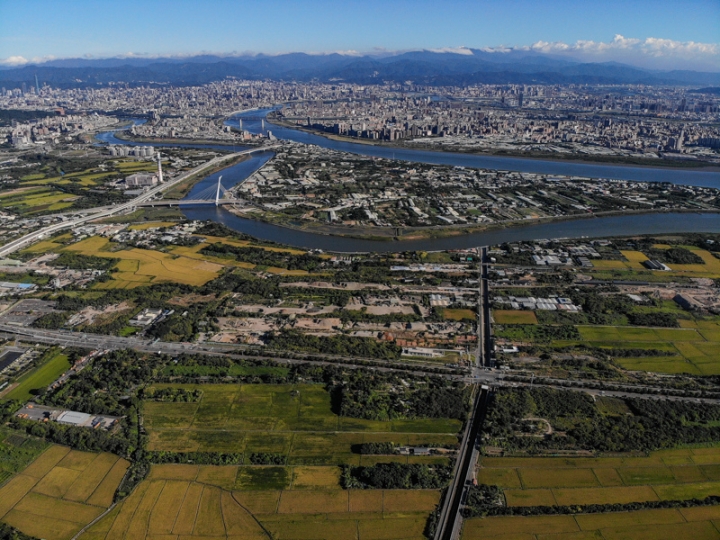 [亂拍照] 台北北投 關渡平原 稻田風光 (空拍)