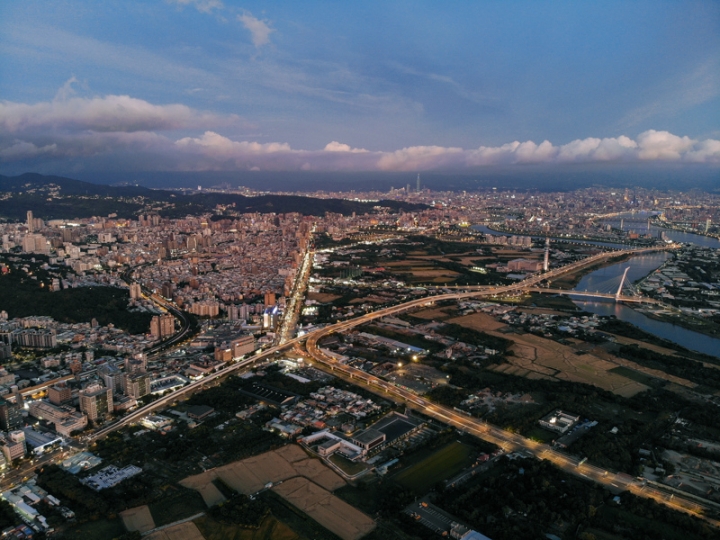 [亂拍照] 台北北投 關渡平原 稻田風光 (空拍)