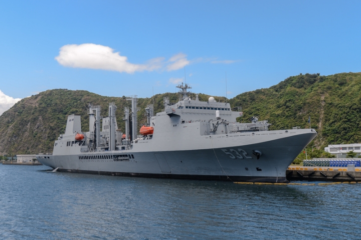 [亂拍照] 2018 宜蘭蘇澳軍港 參觀基隆艦(紀德艦)