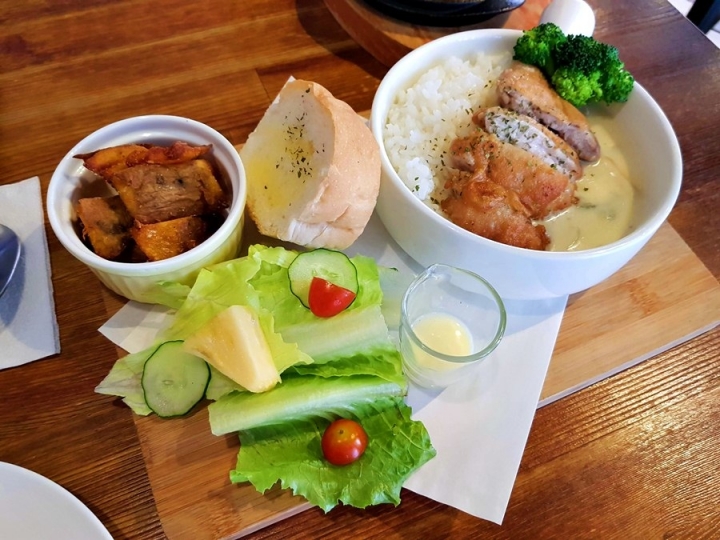 [台中西屯區]Oh! Sweet Diner 布朗尼早午餐專賣 & 中餐 2018食記 西式簡餐選擇多~ 甜點好吃~氣氛佳~ 還有男友早餐