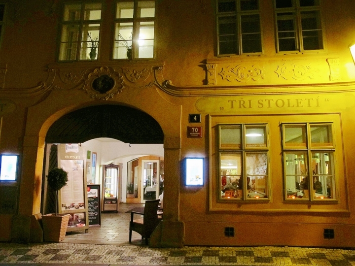【Czech.食】美味布拉格(下)城堡區Tři století餐廳與Café Louvre羅浮咖啡