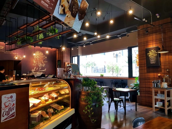 [台中西屯區]Oh! Sweet Diner 布朗尼早午餐專賣 & 中餐 2018食記 西式簡餐選擇多~ 甜點好吃~氣氛佳~ 還有男友早餐