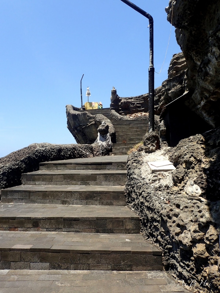 【Bali 峇里島】我不愛的麝香貓（貓屎）咖啡以及海神廟和它的魔咒準嗎？