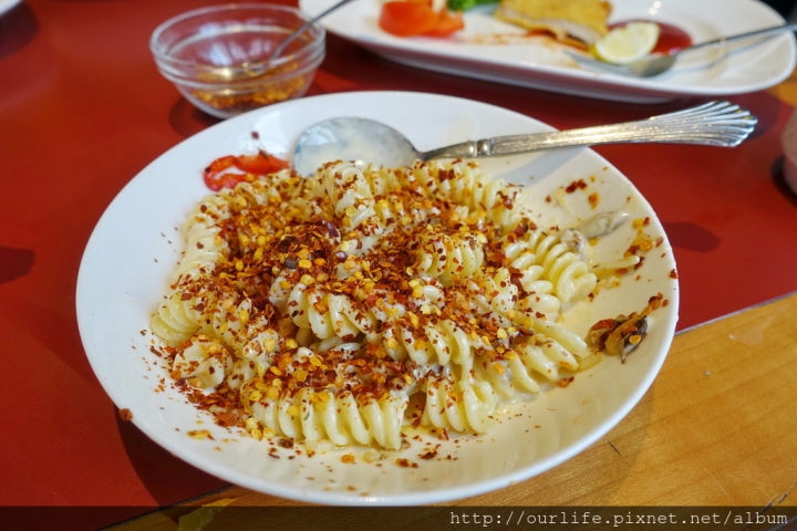 台中北區.吃到賺到的148元義麵吃到飽@Joy's Pasta