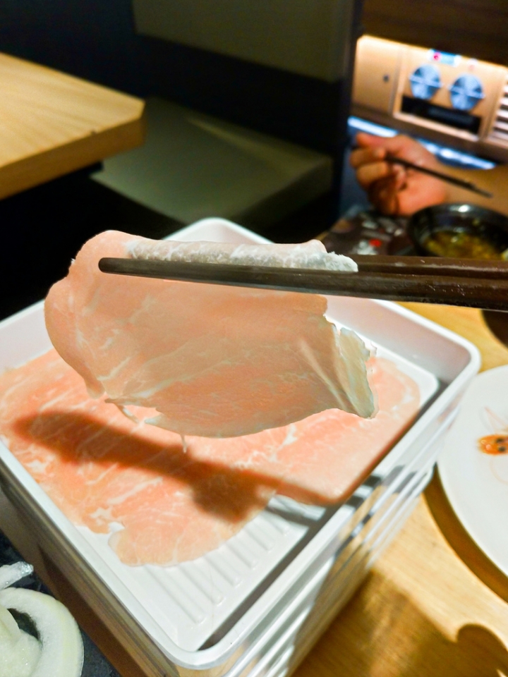 [台北市-捷運市政府站]しゃぶしゃぶ温野菜日本涮涮鍋專門店(誠品信義店)-極短期間限定之平日降價還加牛舌任你吃活動只到九月底(2018/9/3~9/21)