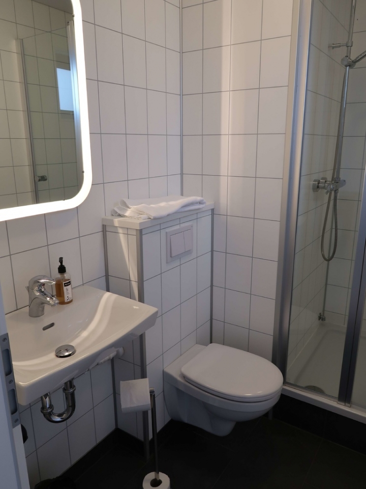 冰島環島的魔幻時刻：布魯旅館 Brú Guesthouse 住在冰島遼闊的南部平原之中