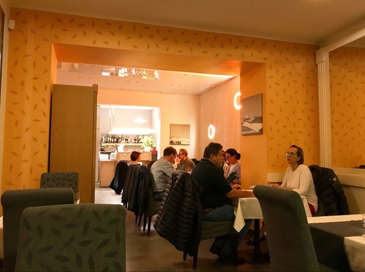 【Czech.食】美味布拉格(下)城堡區Tři století餐廳與Café Louvre羅浮咖啡