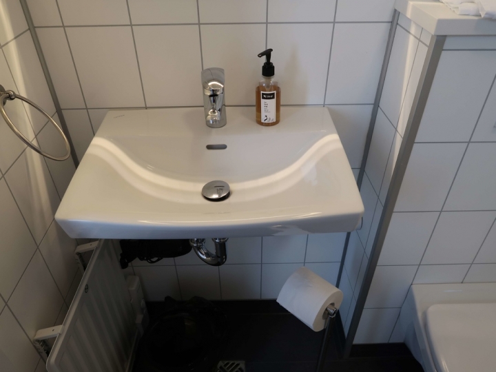 冰島環島的魔幻時刻：布魯旅館 Brú Guesthouse 住在冰島遼闊的南部平原之中