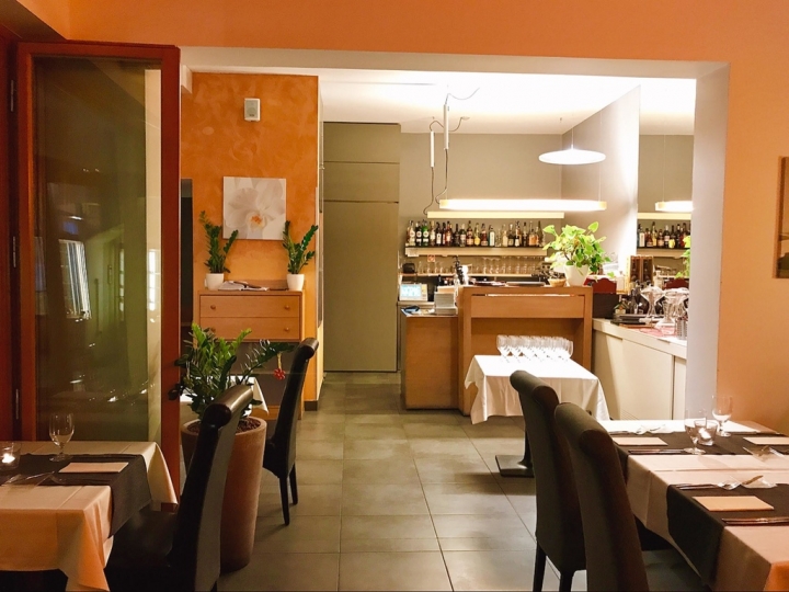 【Czech.食】美味布拉格(下)城堡區Tři století餐廳與Café Louvre羅浮咖啡