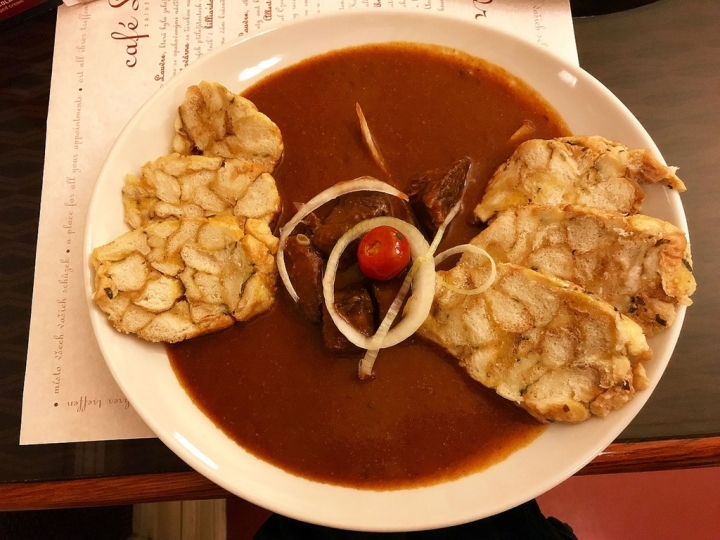 【Czech.食】美味布拉格(下)城堡區Tři století餐廳與Café Louvre羅浮咖啡
