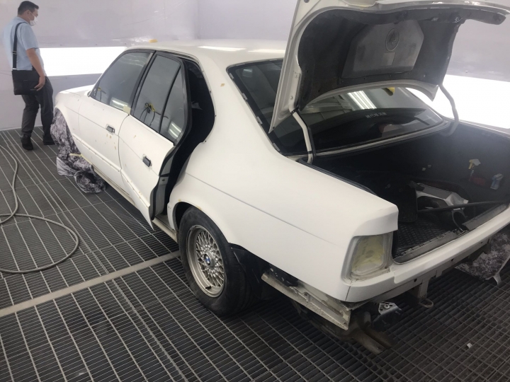 遲了23年的開箱 E34 M525