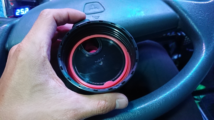 [開箱](圖多)虎牌MME-C100運動型廣口保冷瓶(1.0L)