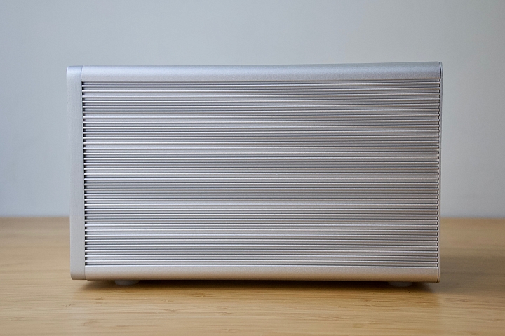 [開箱] CalDigit T4 Thunderbolt 3 RAID