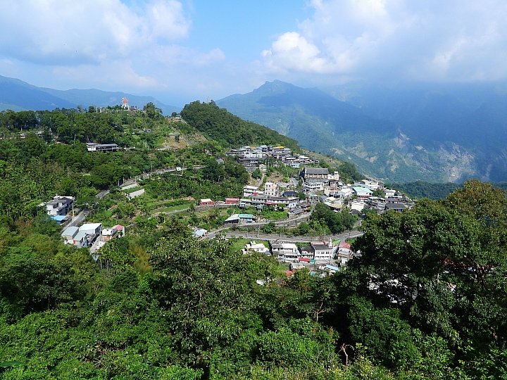 Nikon P1000一日遊，從霧台到南州，到林園深秋芒，迎接鳗魚苗返鄉的豐收。