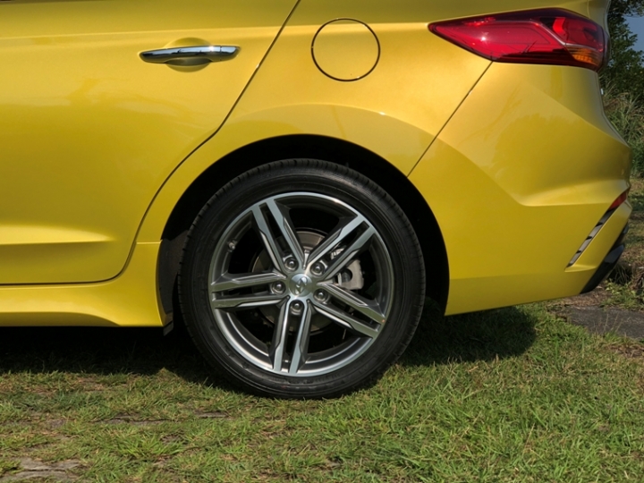 Elantra Sport 極速版-阿金開箱文