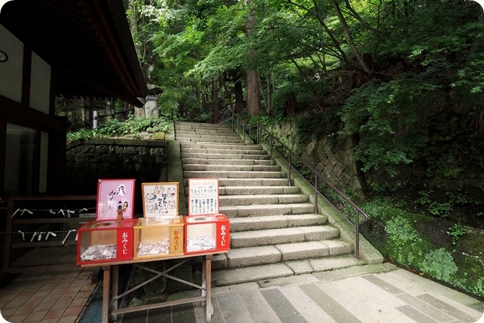 ▋日本山形 ▋千階登頂斬煩念，心經抄寫淨塵台。日本山形能量之旅，寶珠山立石寺