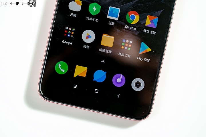 效能當先的性價比王者！小米PocoPhone F1體驗