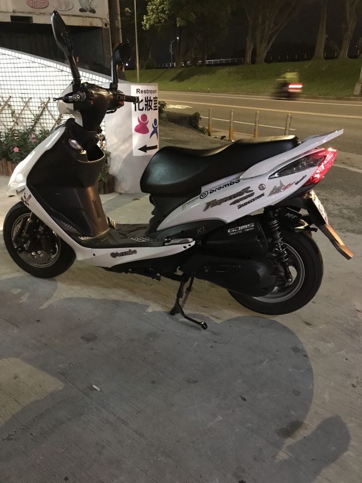 現在還在騎化油機車會很遜嗎?!