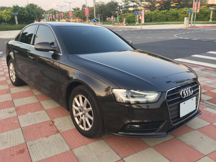 AUDI奧迪A4 2014年A4 1.8 TFSI