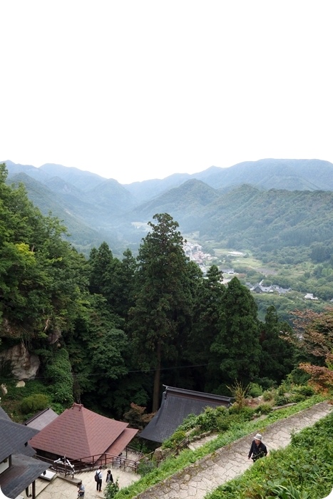 ▋日本山形 ▋千階登頂斬煩念，心經抄寫淨塵台。日本山形能量之旅，寶珠山立石寺
