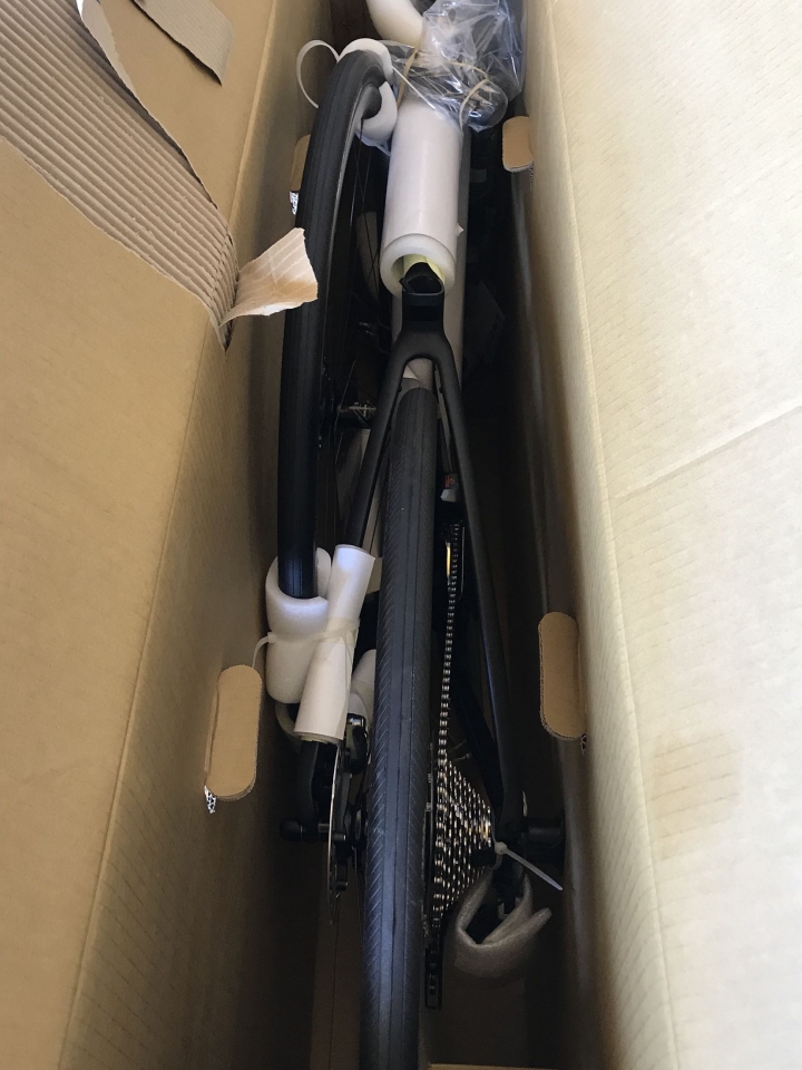 2019GIANT DEFY pro 0開箱