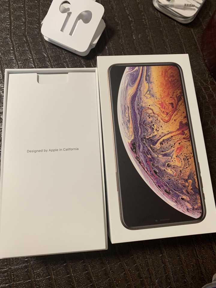 IPHONE XS Max 不專業開箱