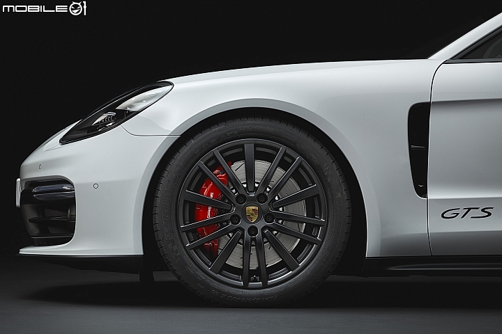 【國內新訊】Porsche Panamera車系新增熱血GTS車型,Panamera GTS與Panamera GTS Sport Turismo 891/909萬元起展開預售!