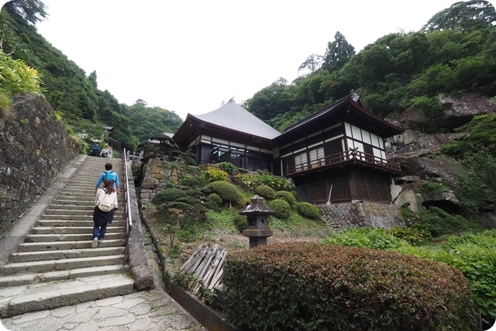 ▋日本山形 ▋千階登頂斬煩念，心經抄寫淨塵台。日本山形能量之旅，寶珠山立石寺