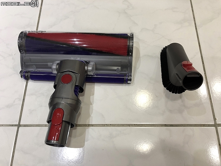 點我看大圖 「適用」於任何環境的新一代 Dyson Cyclone V10™ Absolute 之喵星人喵嚕, 錢錢分享文
