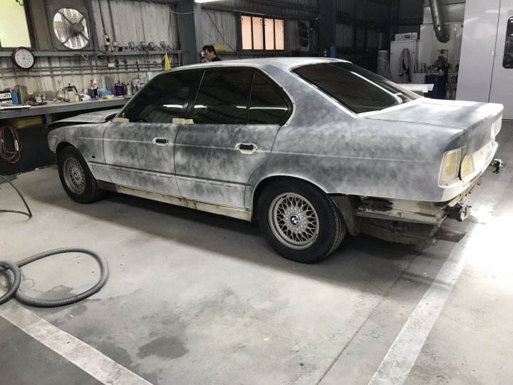 遲了23年的開箱 E34 M525