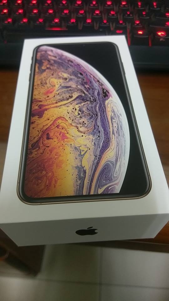 IPHONE XS MAX 超簡易開箱