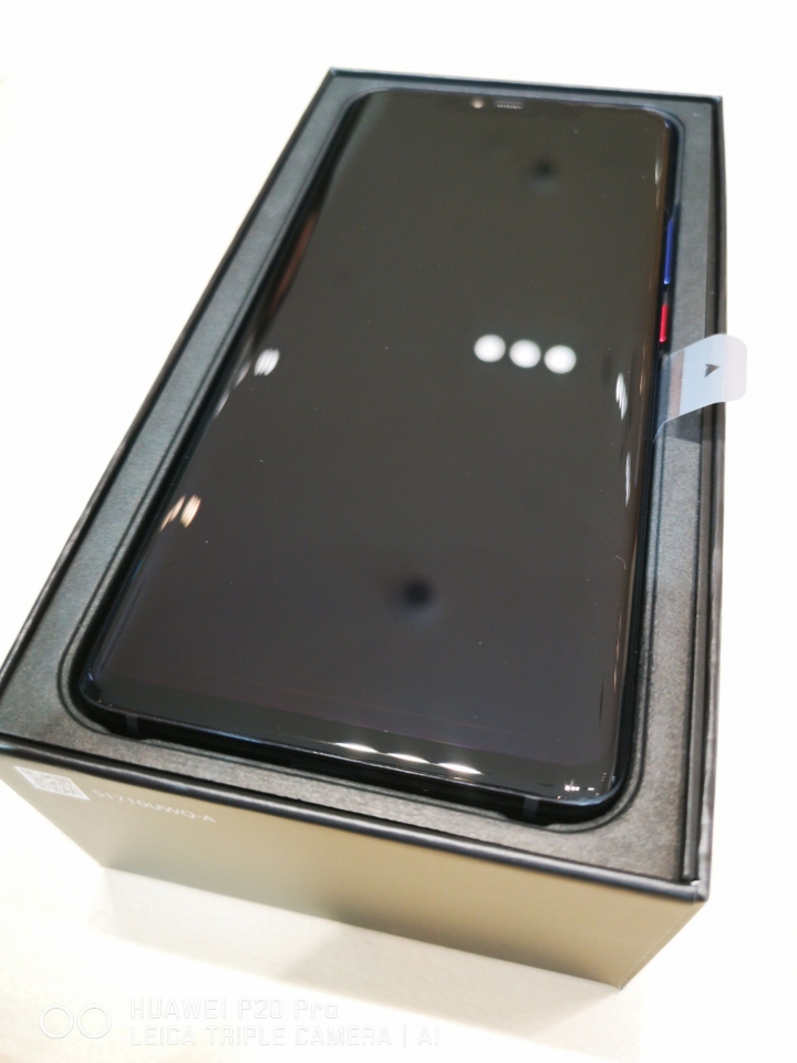熱騰騰Mate20 Pro開箱