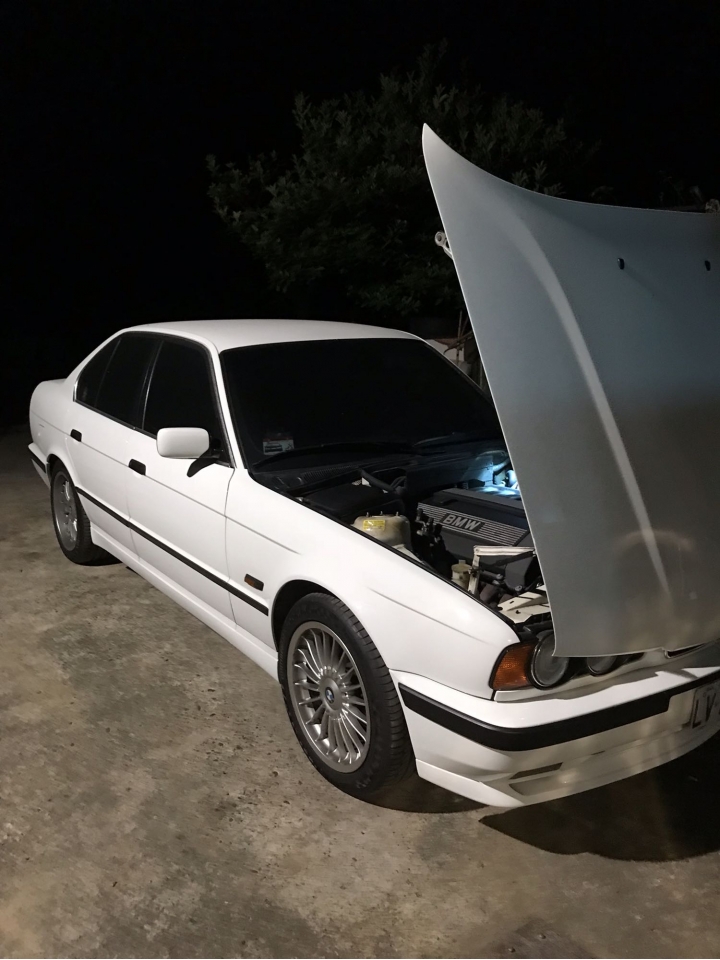 遲了23年的開箱 E34 M525