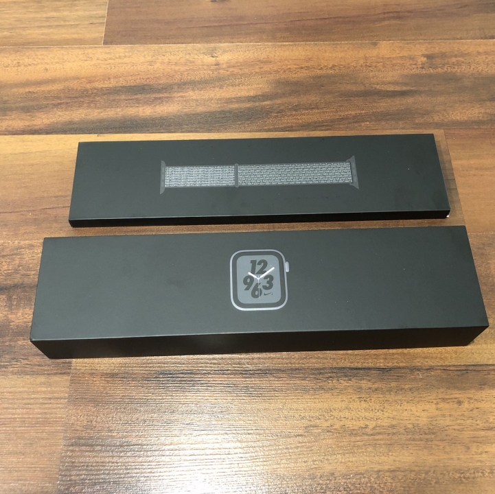 Apple Watch 4 Nike+ 44mm 開箱